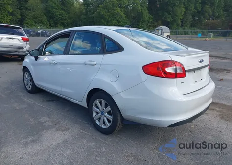 2013 Ford Fiesta Se из США, поврежденный, VIN 3FADP4BJ5DM164380